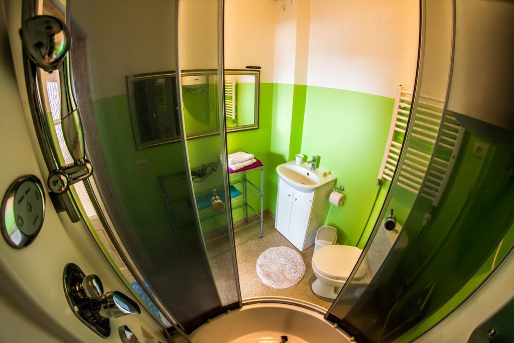 Medainie apartamenti Liepāja Chambre photo