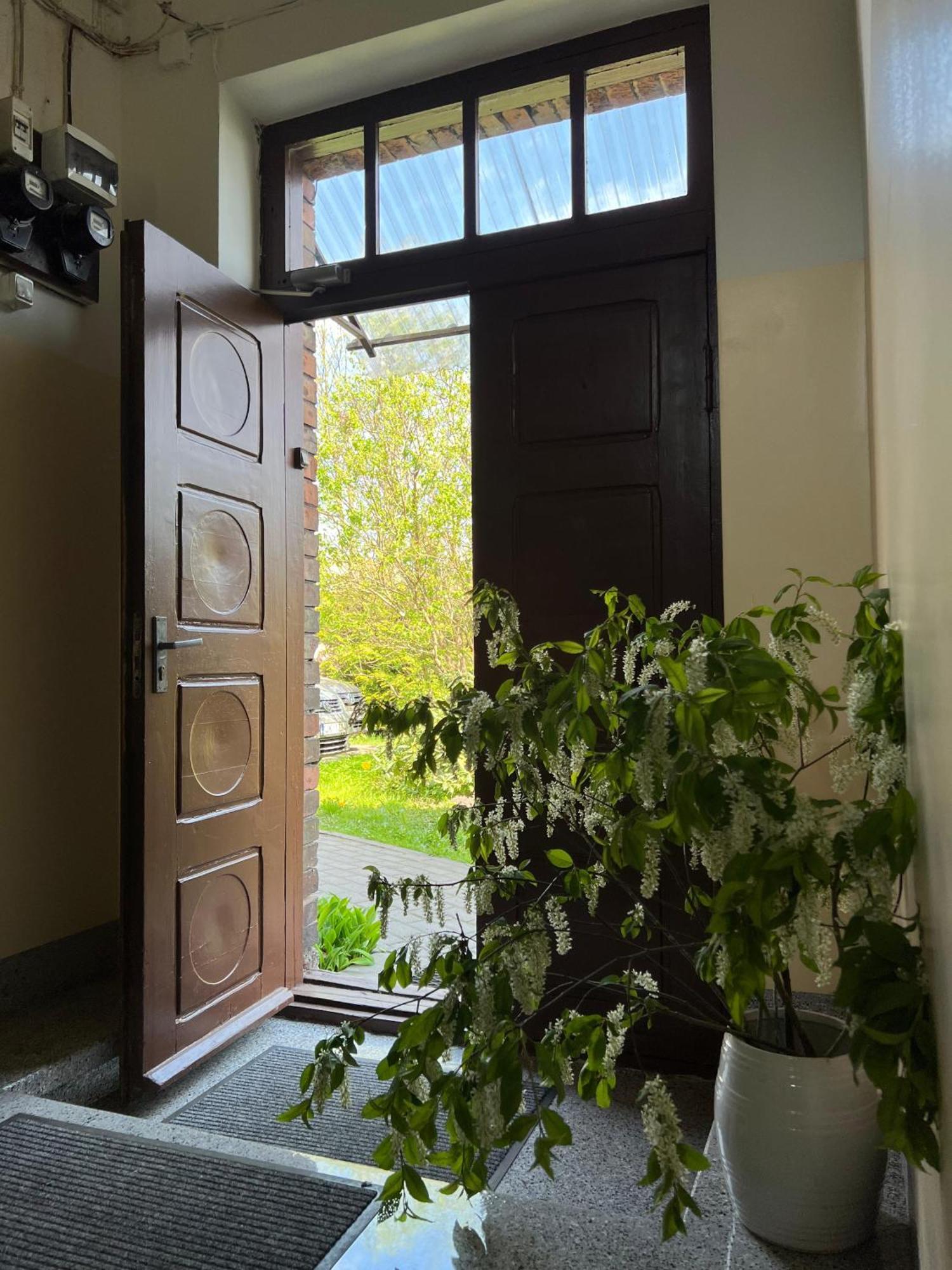 Medainie apartamenti Liepāja Extérieur photo