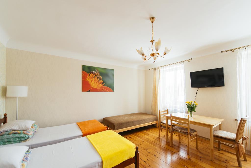 Medainie apartamenti Liepāja Extérieur photo